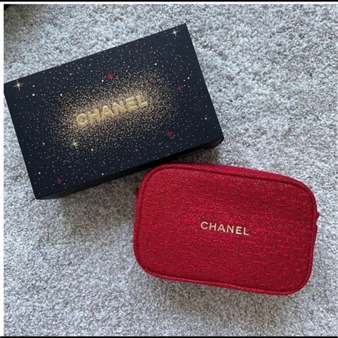 chanel small cosmetic pouch|Chanel beauty gift with purchase.